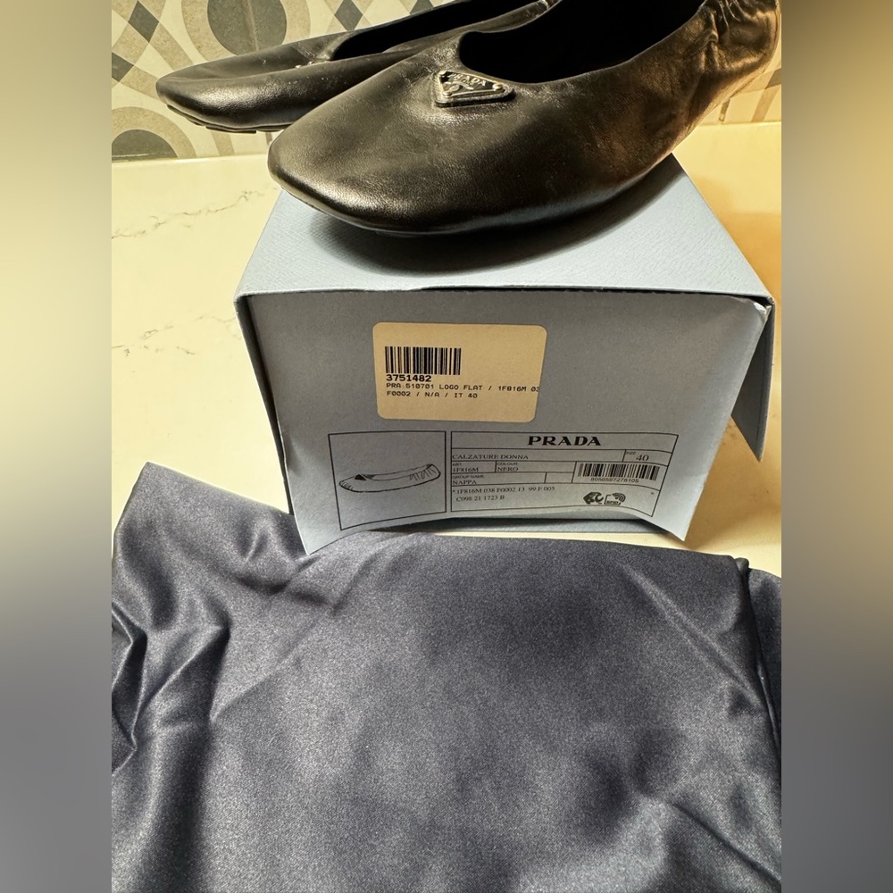 Prada Nappa Leather Triangle Logo Ballet Flats Black EU 40 | Box + Dust Bags - Picture 9 of 10